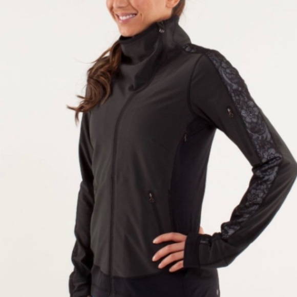 Lululemon Run Draft Dodger Jacket - good used condition - Picture 3 of 15